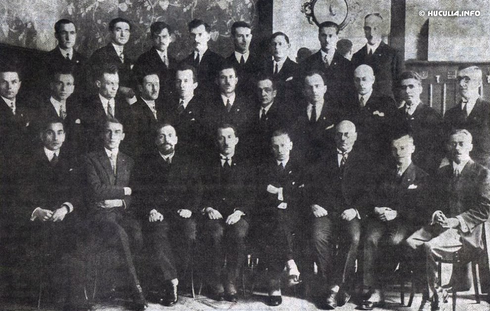 З лютого 1929 року було створено революційну ОУН