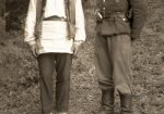 Петро Мельник-«Хмара» з народним лікарем Палієм Грималюком.